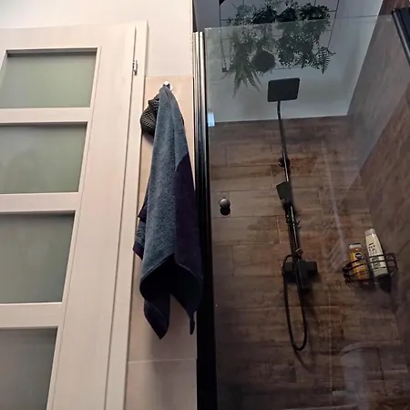 Urban Zen Den 2 * Бухарест