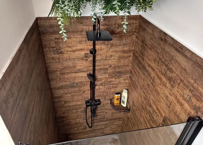 شقة Urban Zen Den 2 بوخارست