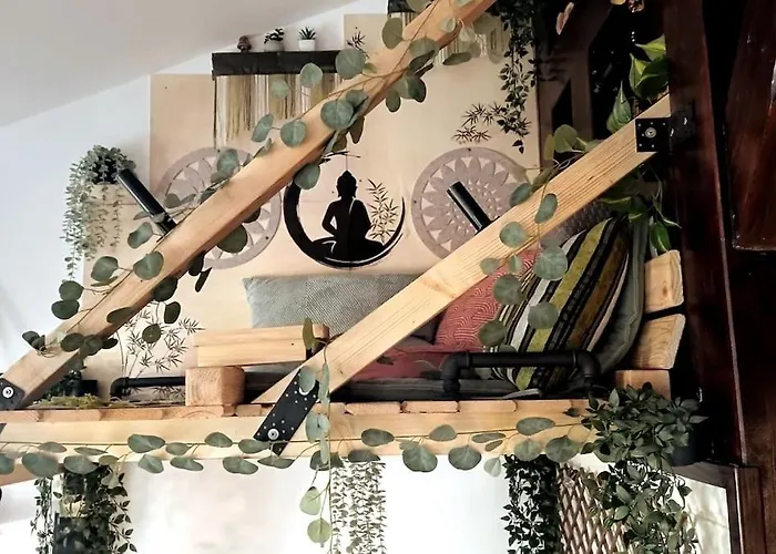 Urban Zen Den 2 *