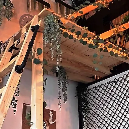 Urban Zen Den 2 * Boekarest