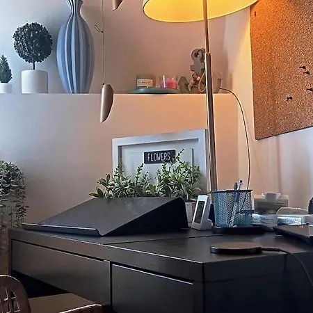 Urban Zen Den 2